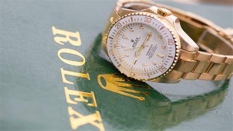 rolex watches do they tick|how to identify a rolex.